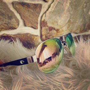 Women’s sunglasses